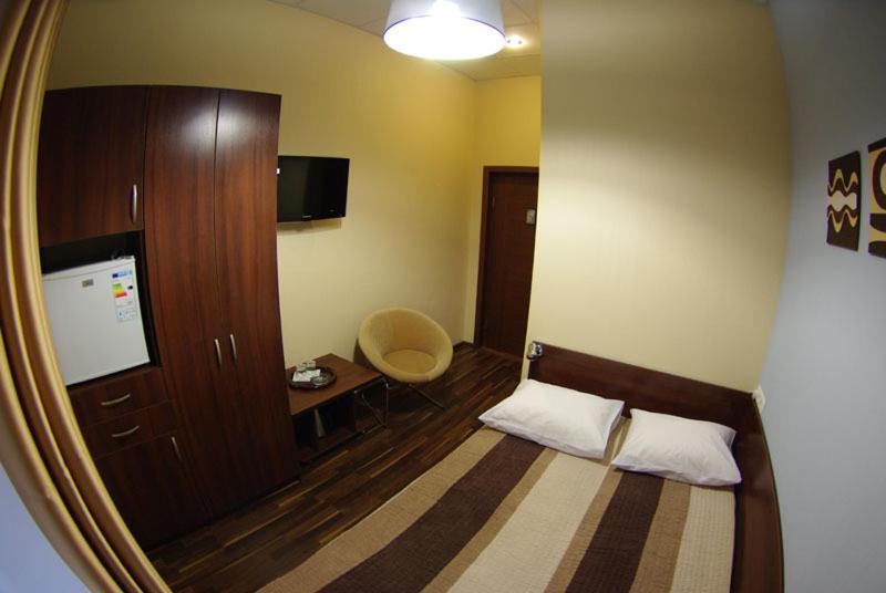 Hotel Darnitskiy キエフ 部屋 写真